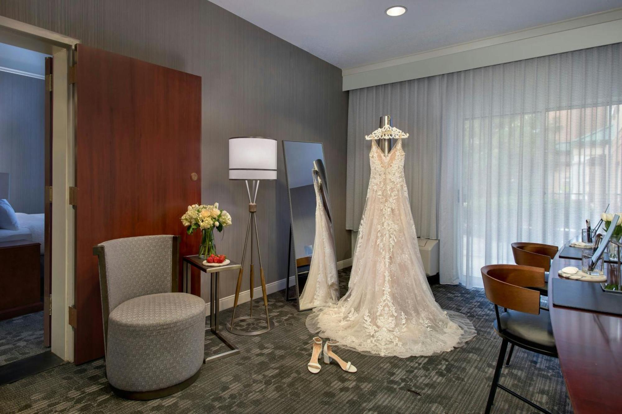 Courtyard By Marriott Basking Ridge Esterno foto